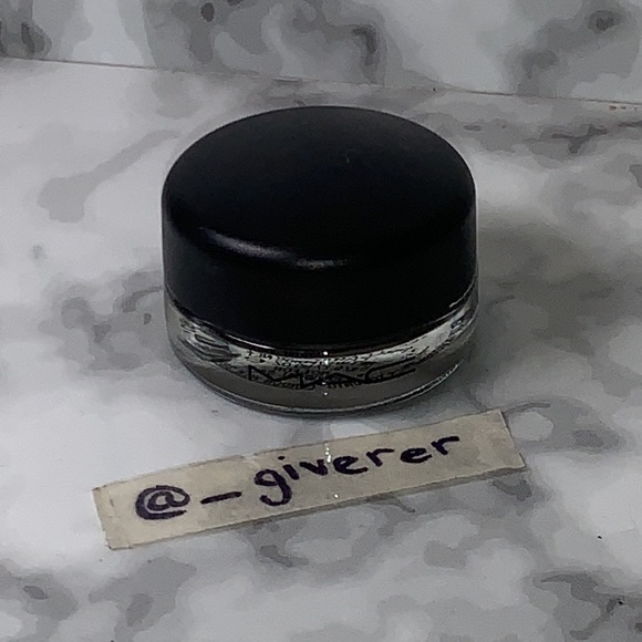 GENUINE TREASURE Paint Pot Collection MAC - Picture 9 of 17